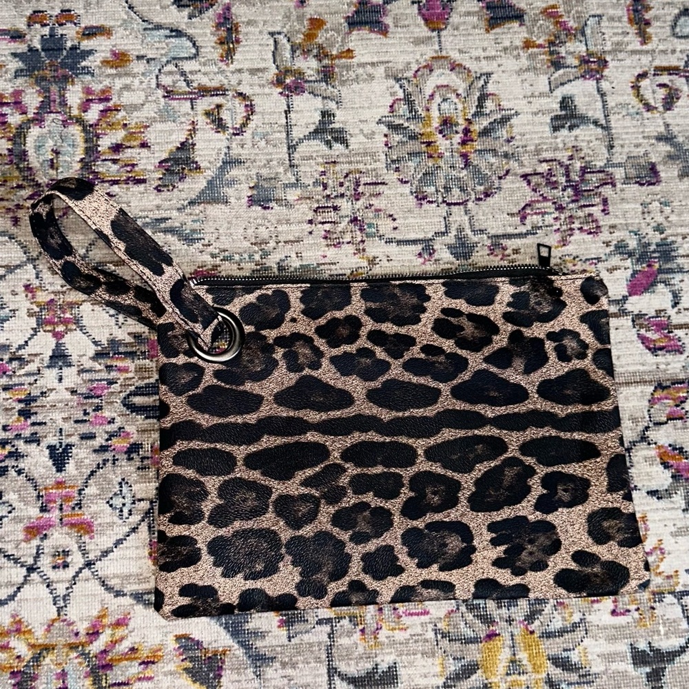 Leopard print clutch